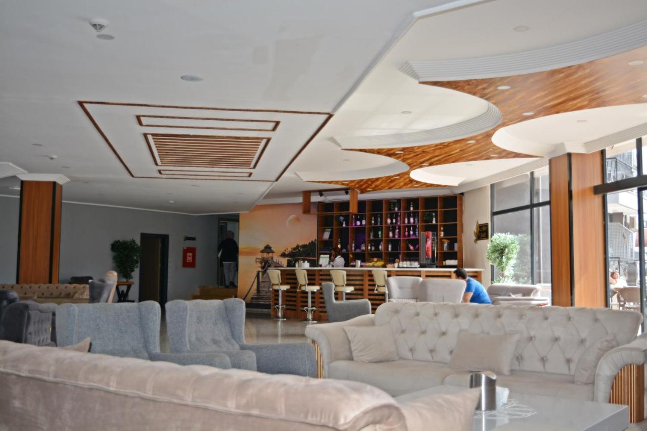 Clover Magic Park Side Hotel Luaran gambar