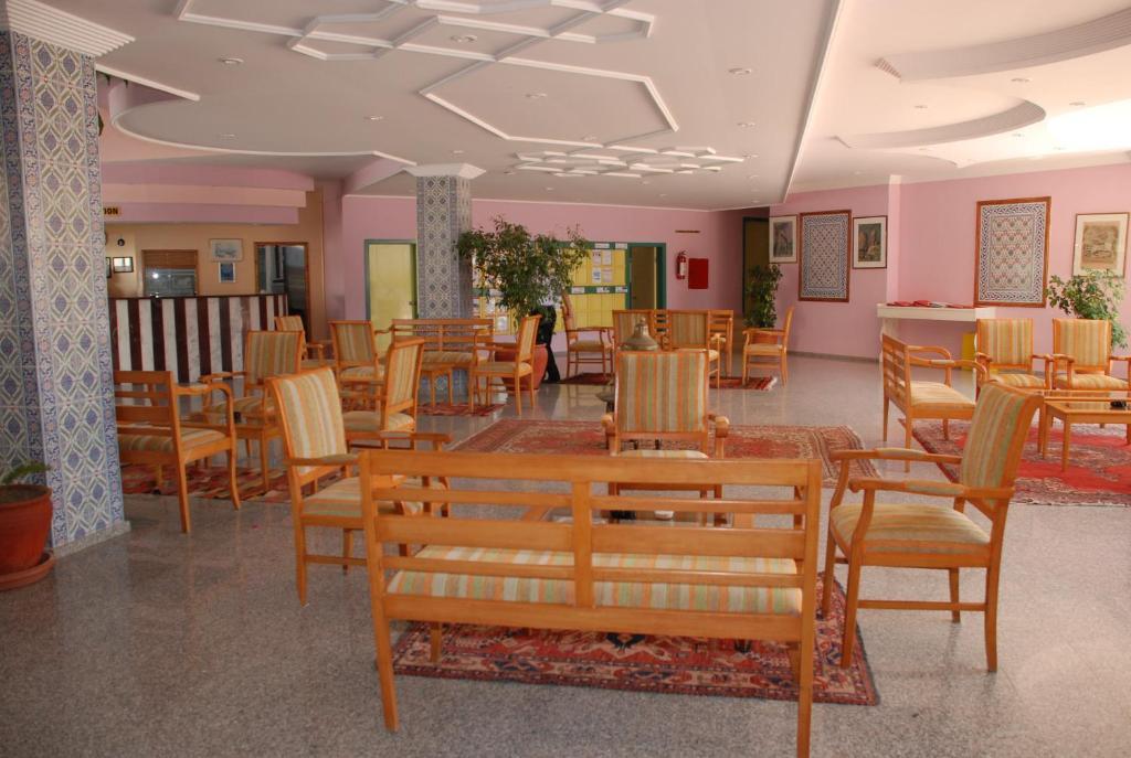 Clover Magic Park Side Hotel Luaran gambar