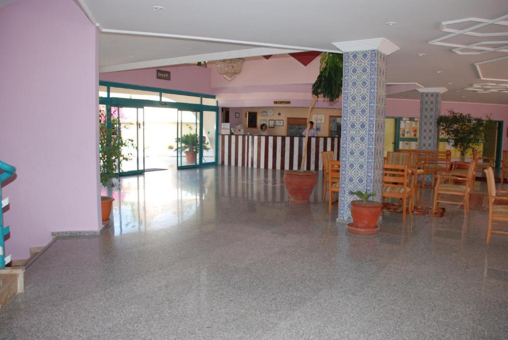 Clover Magic Park Side Hotel Luaran gambar